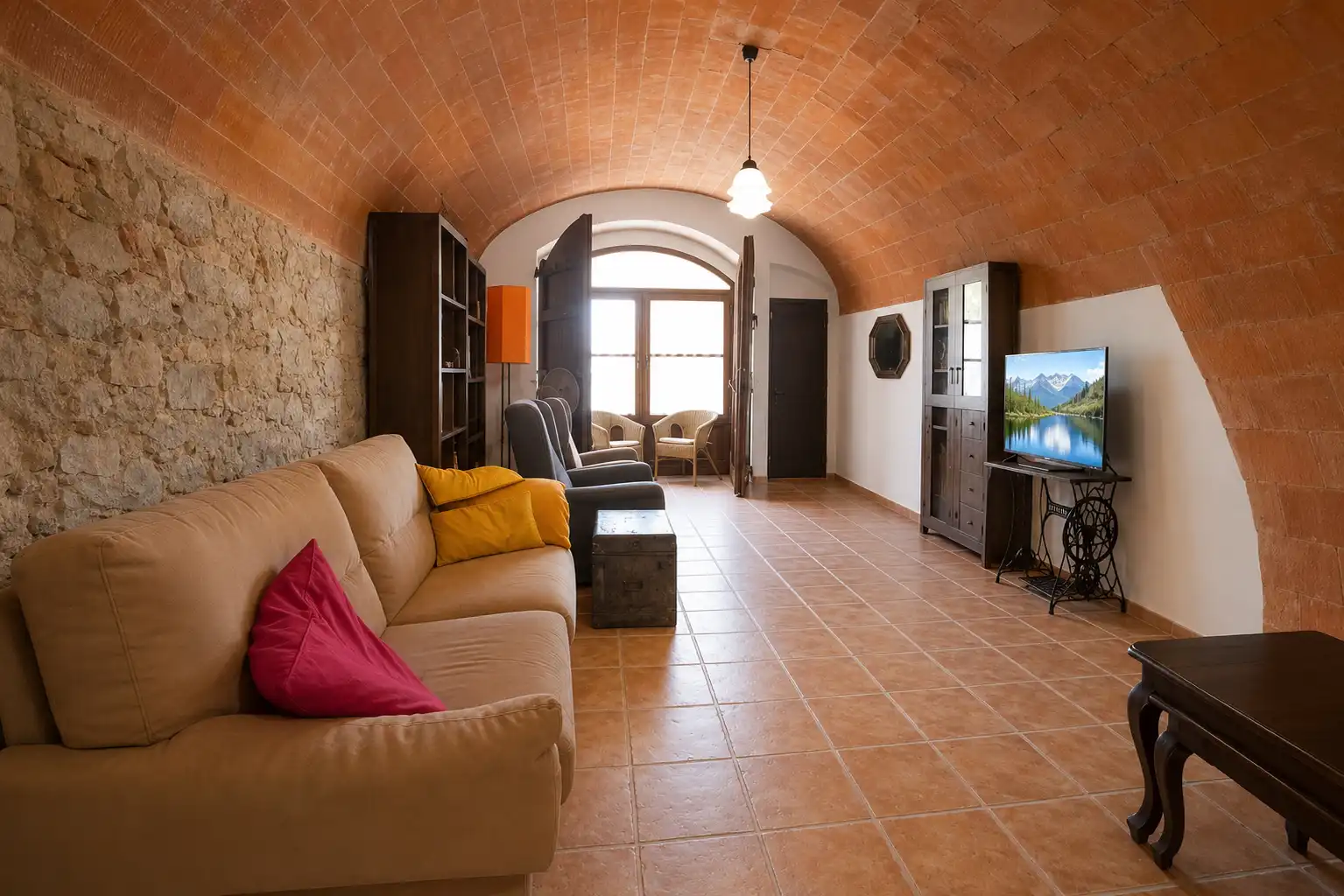 Sala d'estar de Casa o xalet en venda en Verges amb Aire condicionat, Calefacció i Terrassa