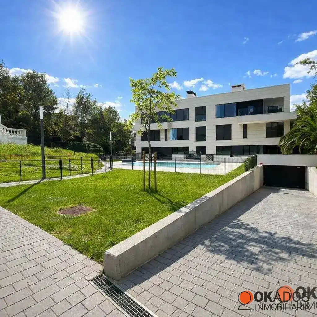 Außenansicht von Maisonette zum Verkauf in Donostia - San Sebastián  mit Heizung, Privatgarten und Terrasse