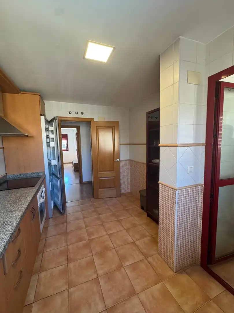 Piso de alquiler en Martín Carpena - Torre del Río