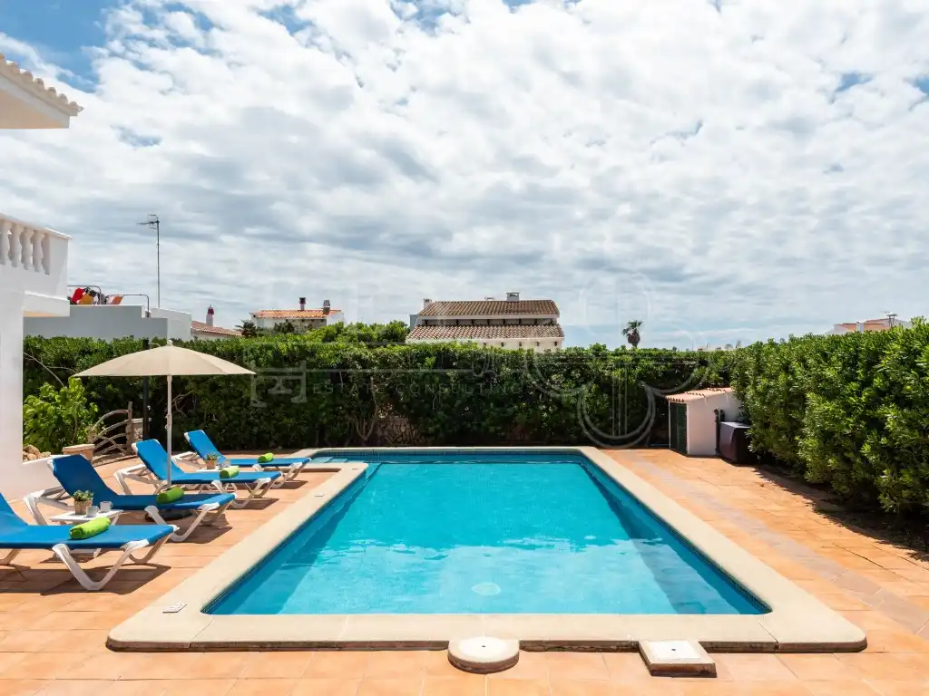 Casa con terraza en venta en Cala Blanca, imagen 8