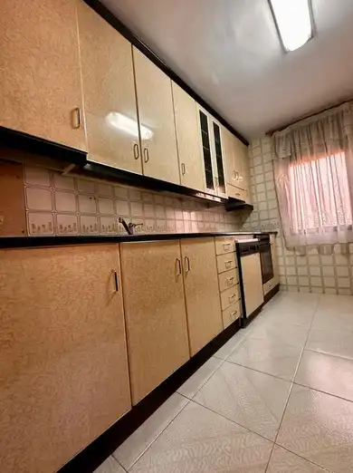 Küche von Wohnung zum Verkauf in Navaleno mit Heizung, Parkett und Möbliert