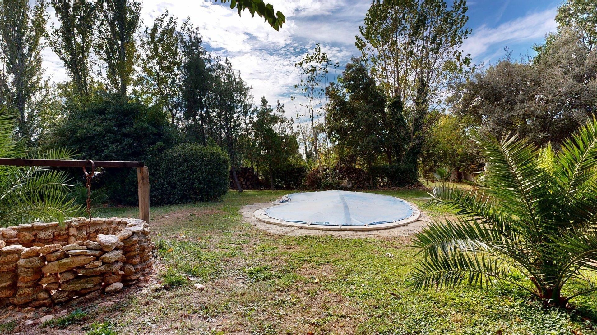 Swimming pool of House or chalet for sale in  Zaragoza Capital  with Private garden and Swimming Pool