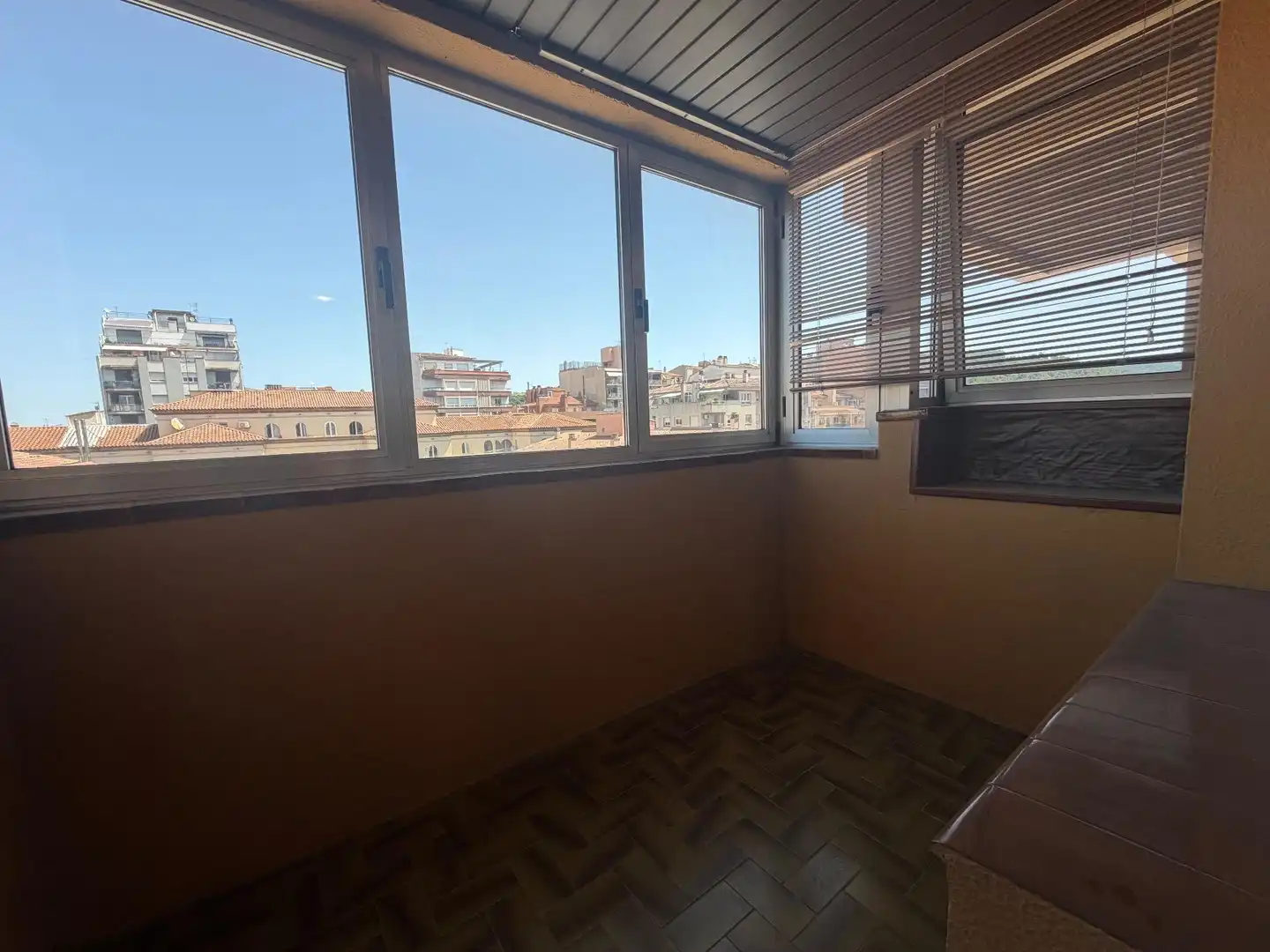 Flat with terrace for sale in Calle Emili Grahit, imagen 39