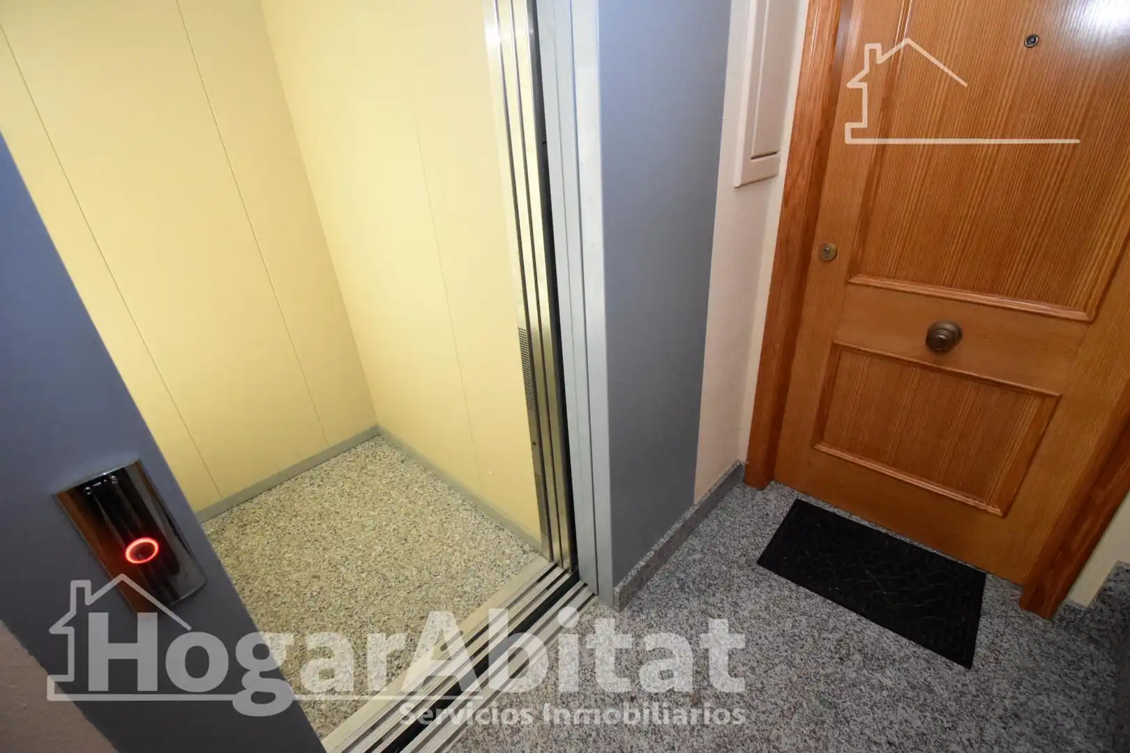 Habitación de Ático en venta en Moncofa con Terraza, Trastero y Amueblado