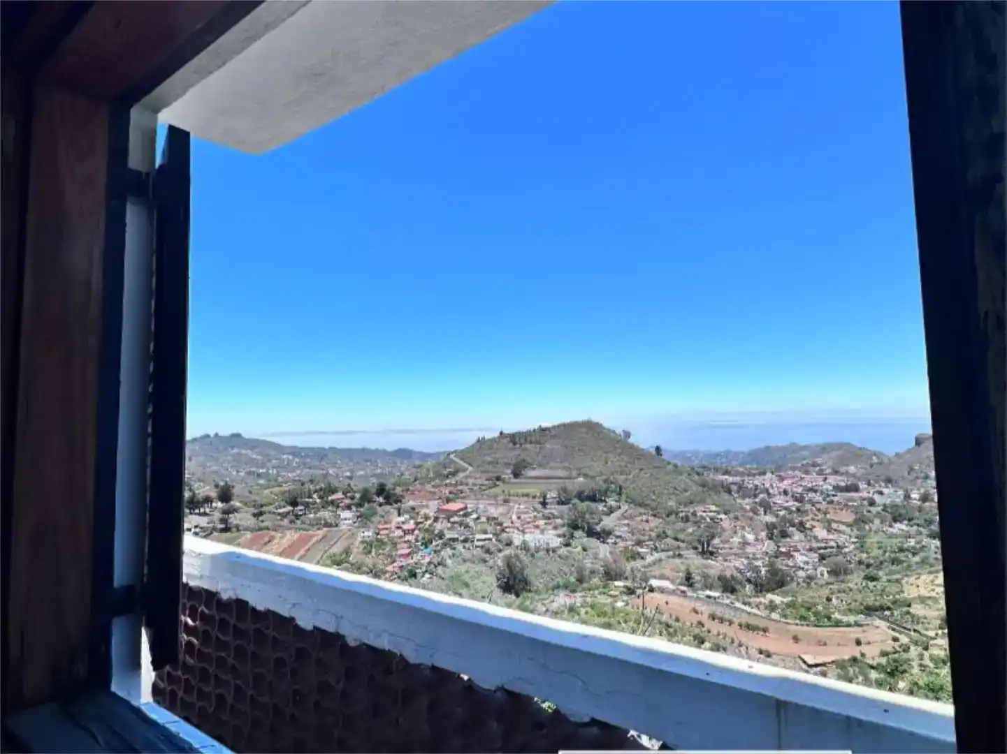 Vista exterior de Casa o xalet en venda en Vega de San Mateo amb Aire condicionat, Piscina i Balcó