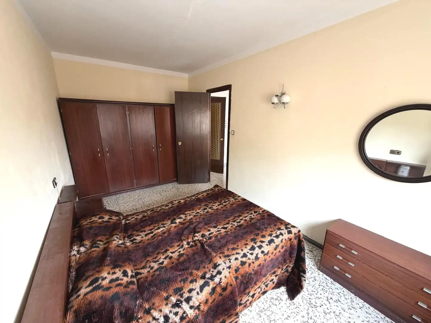 Dormitori de Casa o xalet en venda en Tamarite de Litera amb Calefacció, Jardí privat i Terrassa