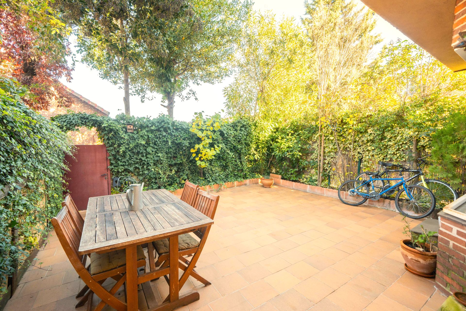Jardí de Casa o xalet en venda en Collado Villalba amb Calefacció, Terrassa i Piscina comunitària