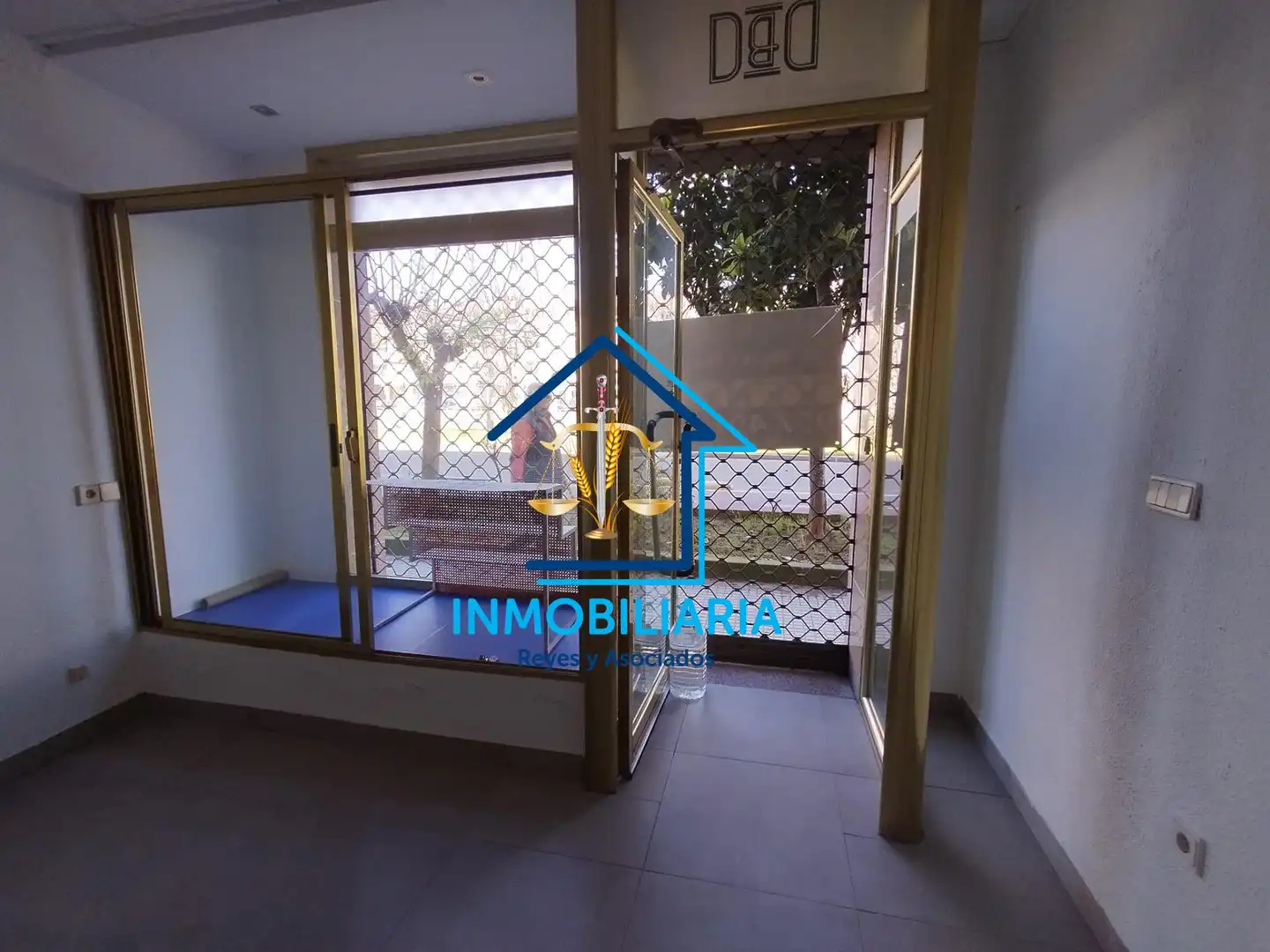 Local comercial en venda a Levante, imagen 2