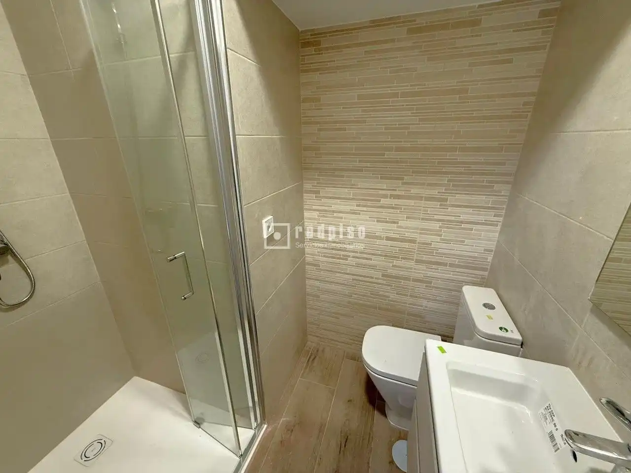 Baño de Casa o chalet de alquiler en Galapagar con Aire acondicionado, Calefacción y Trastero