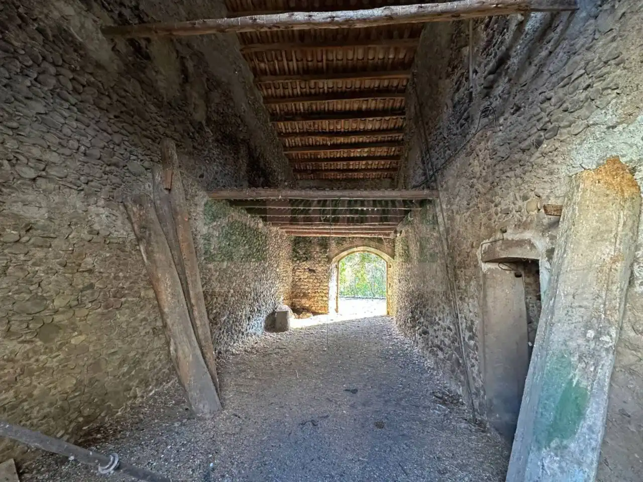 Finca rústica en venta en Bàscara con Jardín privado