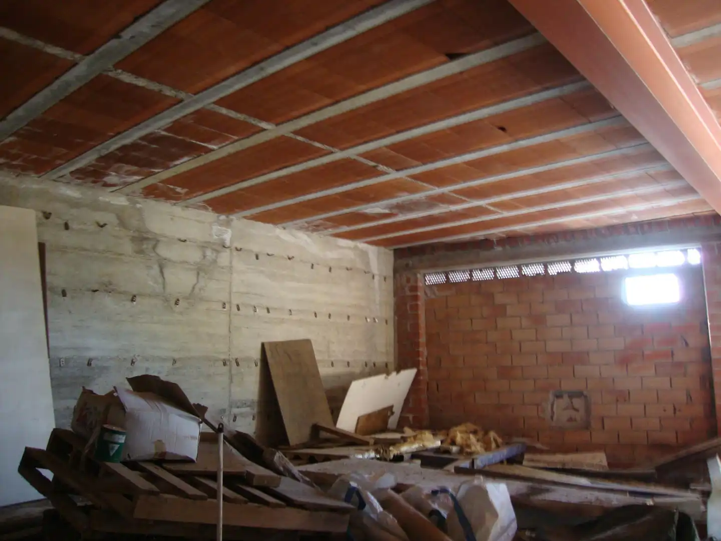 Garaje en venta en Sant Cebrià de Vallalta