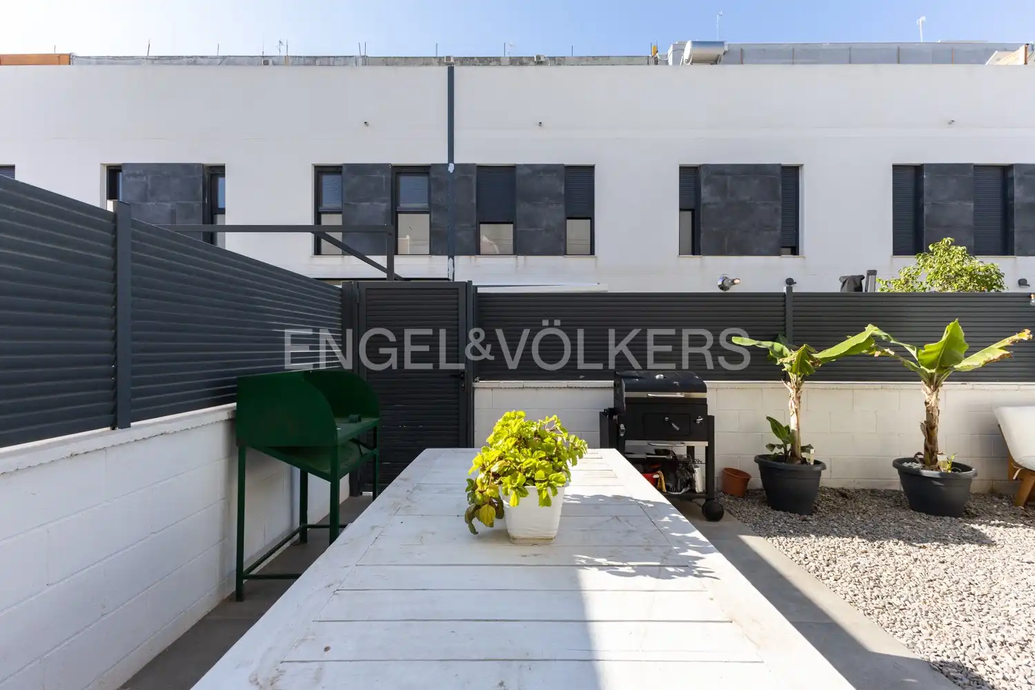 Terraza de Casa o chalet en venta en Valencia con Aire acondicionado, Calefacción y Jardín privado