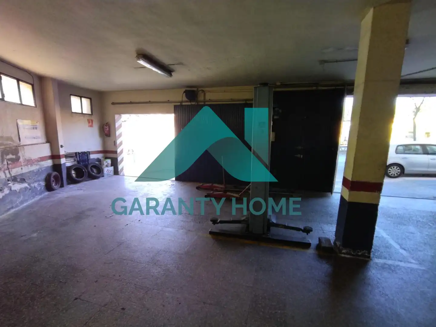 Local comercial en venda a Casco Antiguo, imagen 7