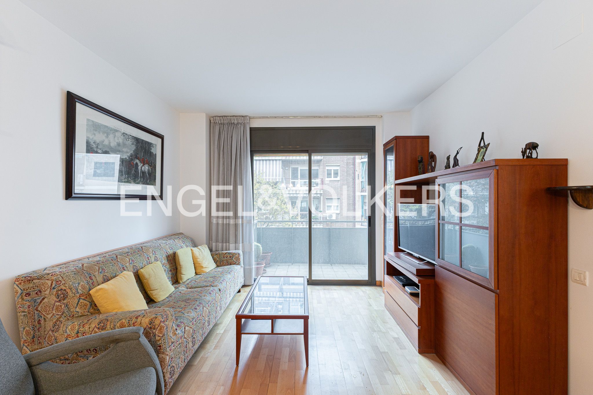 Living room of Apartment for sale in  Barcelona Capital  with Air Conditioner, Heating and Parquet flooring