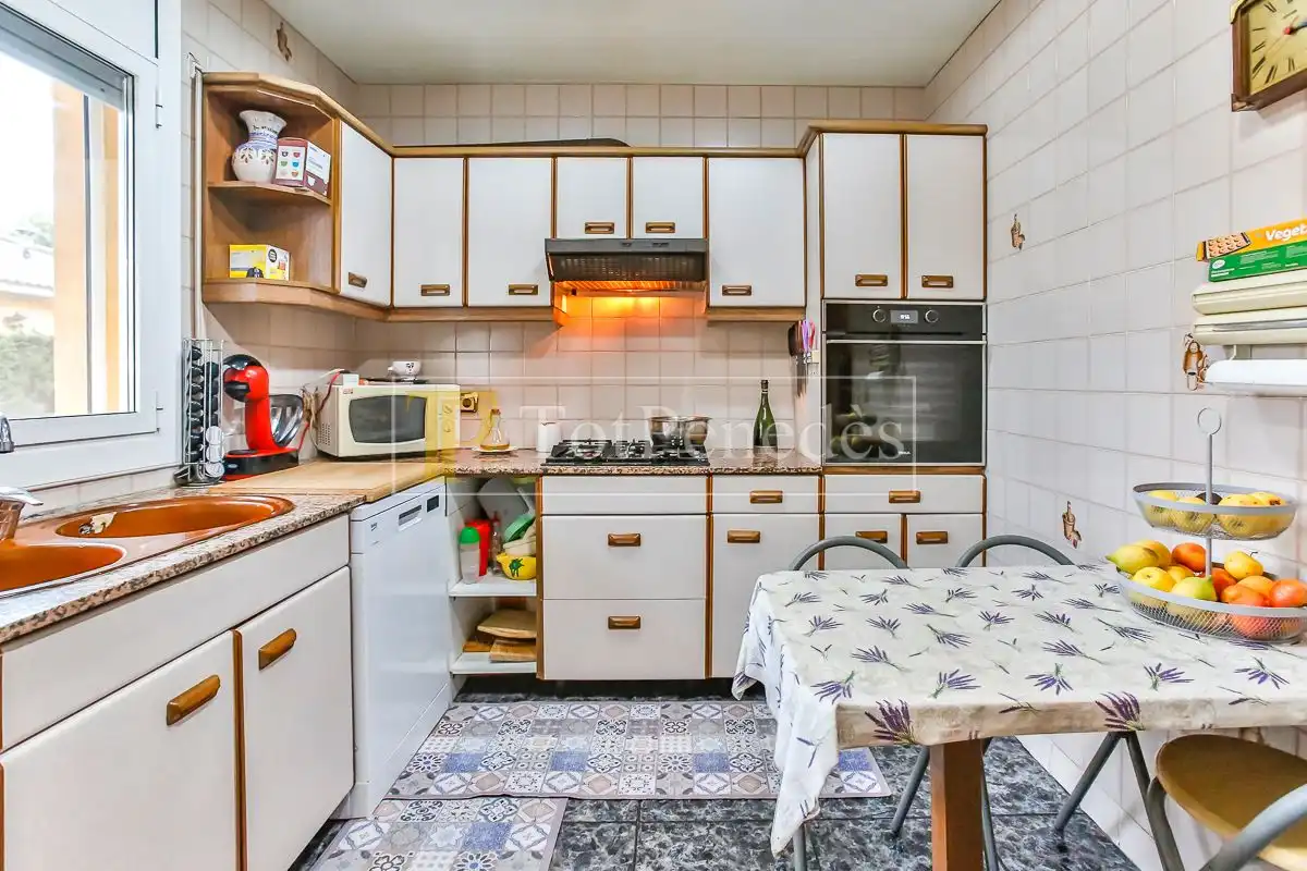 Kitchen of Houses for sale in Torrelles de Foix  with Air Conditioner, Heating and Private garden