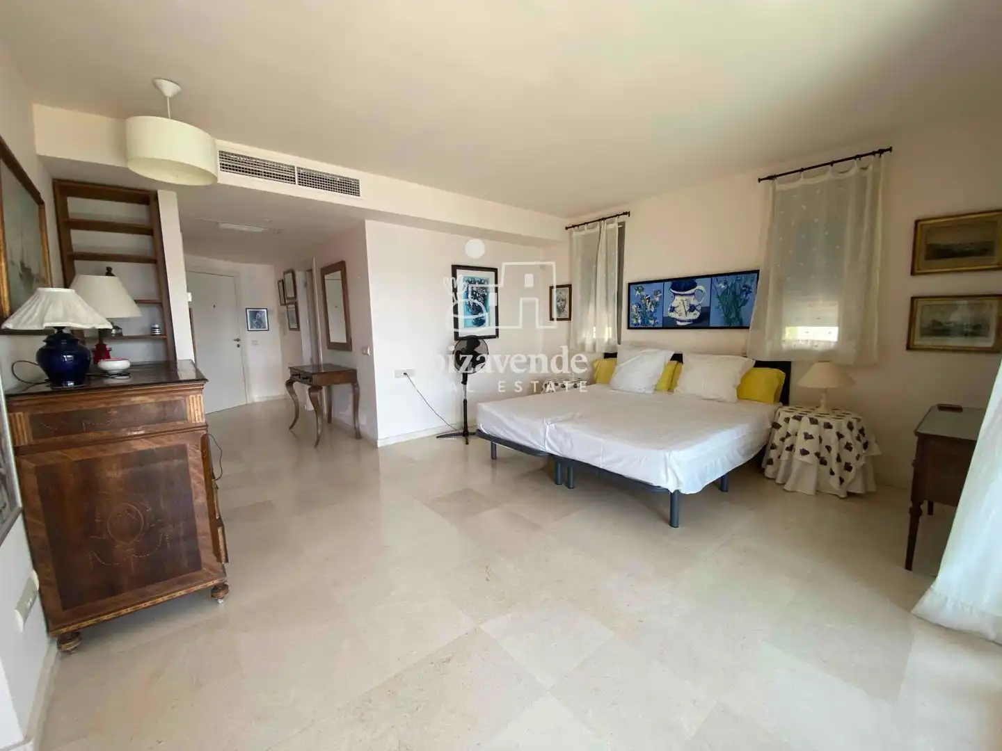 Habitación de Dúplex de alquiler en Sant Antoni de Portmany con Aire acondicionado, Jardín privado y Terraza