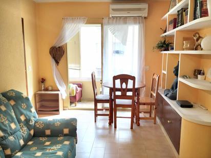 Schlafzimmer von Wohnung zum verkauf in Alicante / Alacant mit Klimaanlage und Balkon