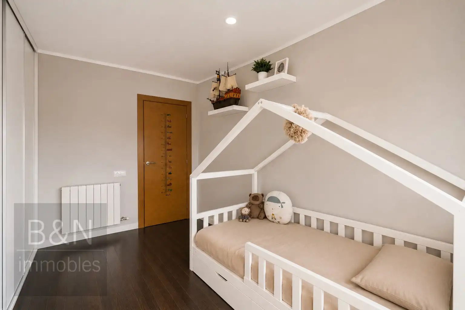 Habitación de Piso en venta en Terrassa con Aire acondicionado, Calefacción y Trastero