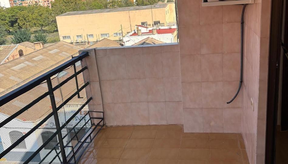 Photo 1 of Flat for sale in Avenida del Primero de Mayo, La Creu Coberta, Valencia