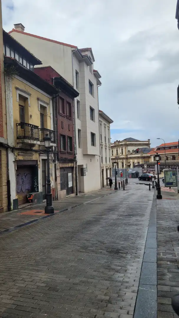 Gemischtgenutztes Gebäude zum Verkauf in Calle Estación