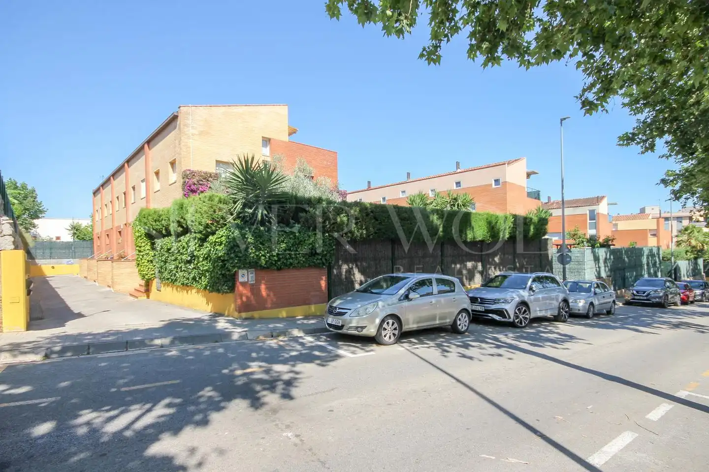 Außenansicht von Einfamilien-Reihenhaus zum Verkauf in Viladecans mit Heizung, Privatgarten und Terrasse
