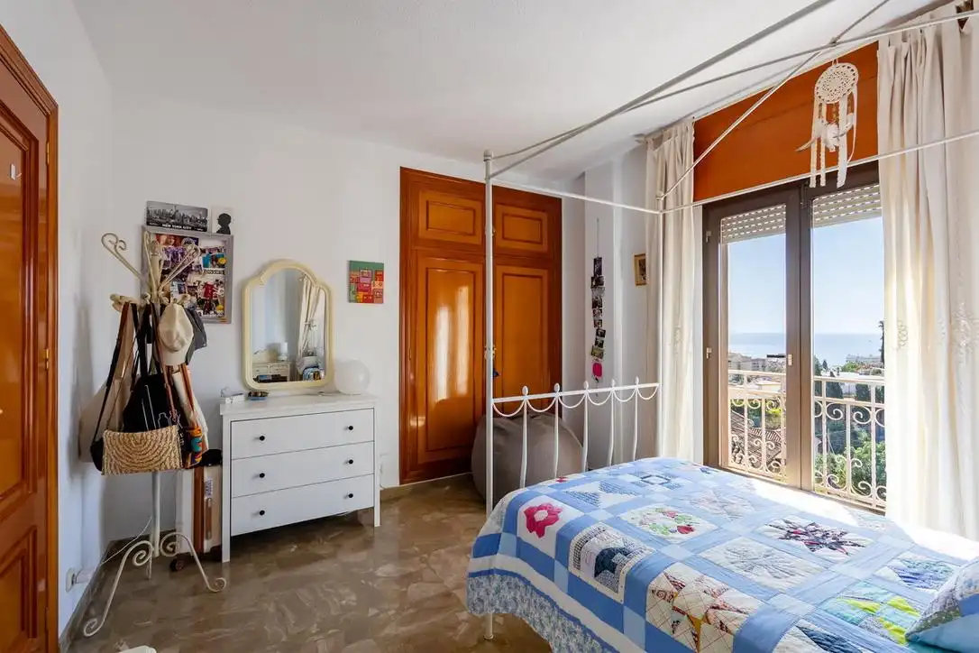 Dormitori de Casa o xalet en venda en Cotobro