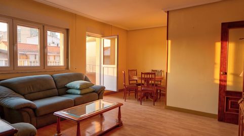 Foto 4 von Wohnung zum Verkauf in Milán - Pumarín, Oviedo