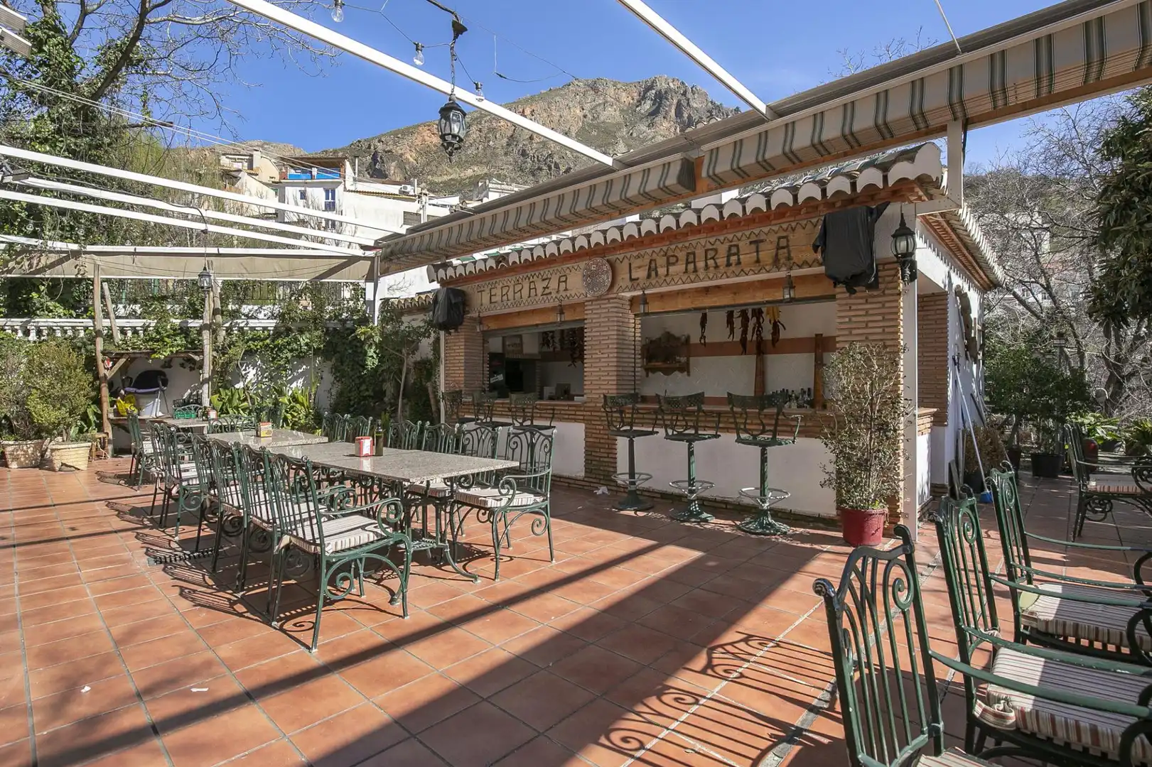 Edifici en venda en Güéjar Sierra