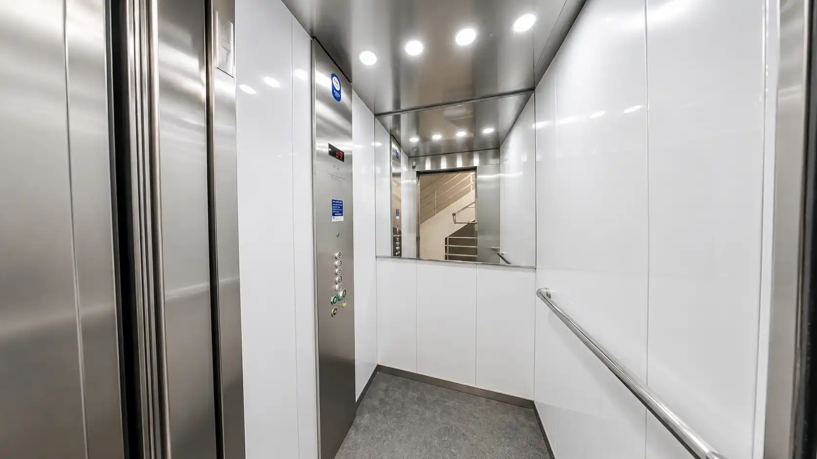 Piso en venta en Vigo  con Trastero y Amueblado