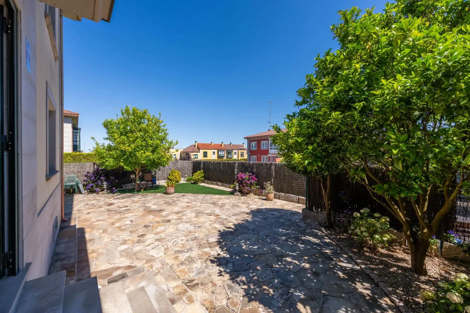 Terrace of Detached homes for sale in A Coruña Capital   with Heating, Private garden and Storage room