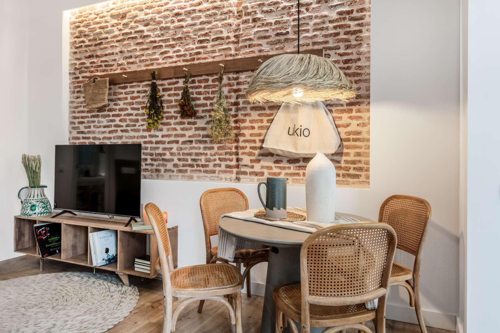 Apartment to share in Trafalgar