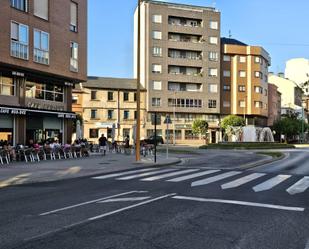 Vista exterior de Pis en venda en Ponferrada amb Calefacció i Traster