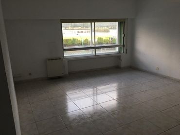 Ufficio in affitto a Mesoiro