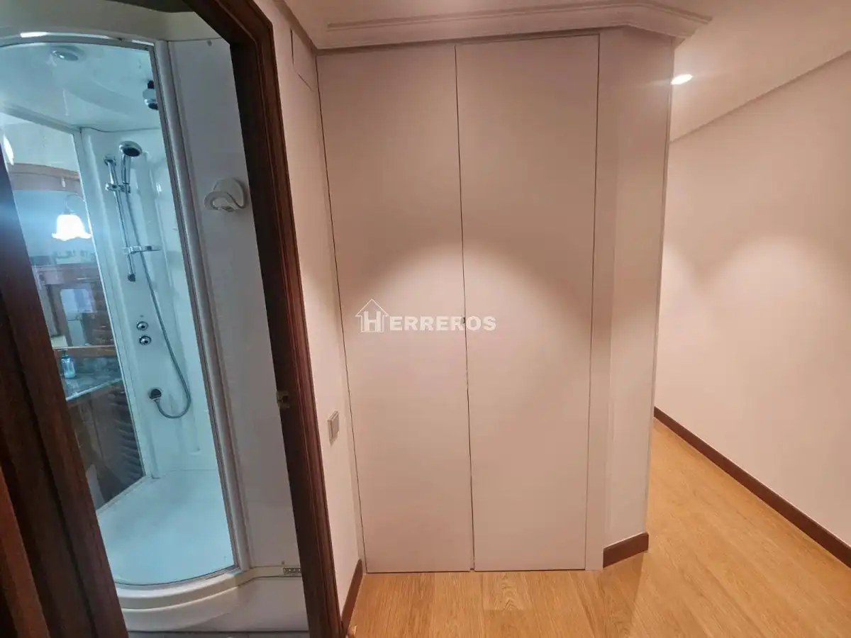 Flat for sale in  Logroño  with Heating, Terrace and Storage room