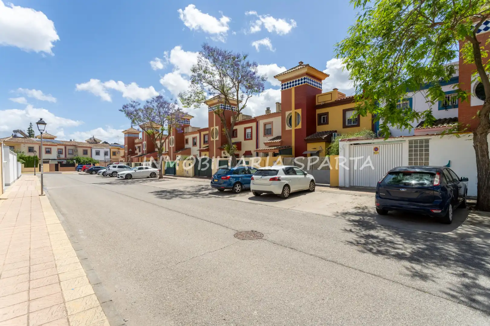 Exterior view of Detached homes for sale in Espartinas  with Air Conditioner and Heating
