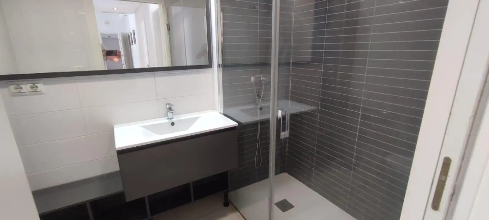 Bany de Apartament en venda en Orihuela amb Aire condicionat, Calefacció i Jardí privat