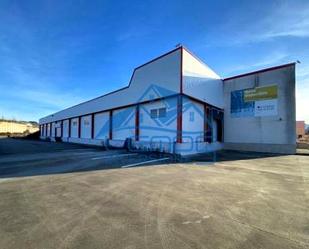 Exterior view of Industrial buildings for sale in Valdesamario