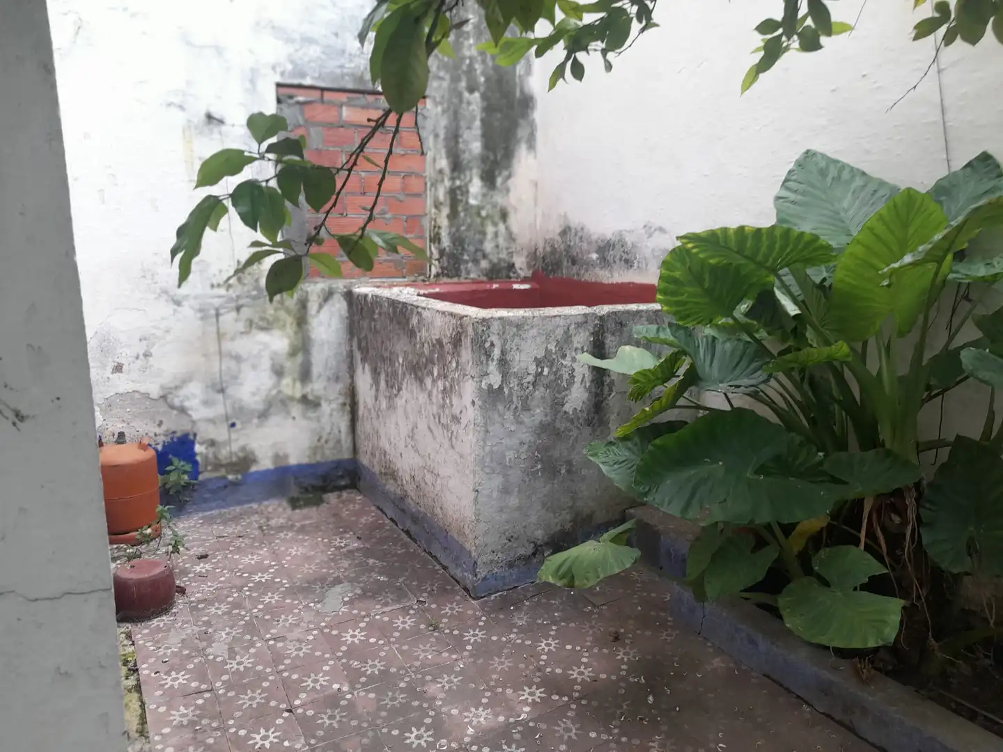 Jardí de Casa o xalet en venda en La Algaba amb Calefacció, Moblat i Rentadora