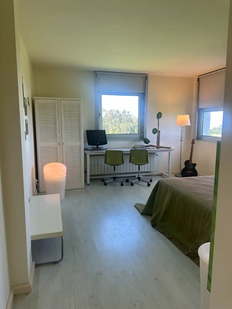 Dormitori de Casa o xalet en venda en Cudillero amb Calefacció, Jardí privat i Parquet