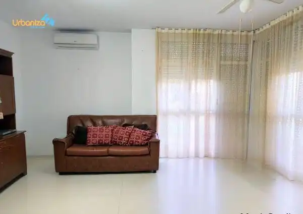 Living room of Flat for sale in Badajoz  with Air Conditioner and Alarm