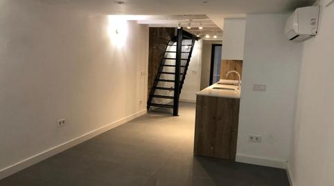 Foto 2 de Planta baixa en venda a Calle Santa Elena, El Raval, Barcelona