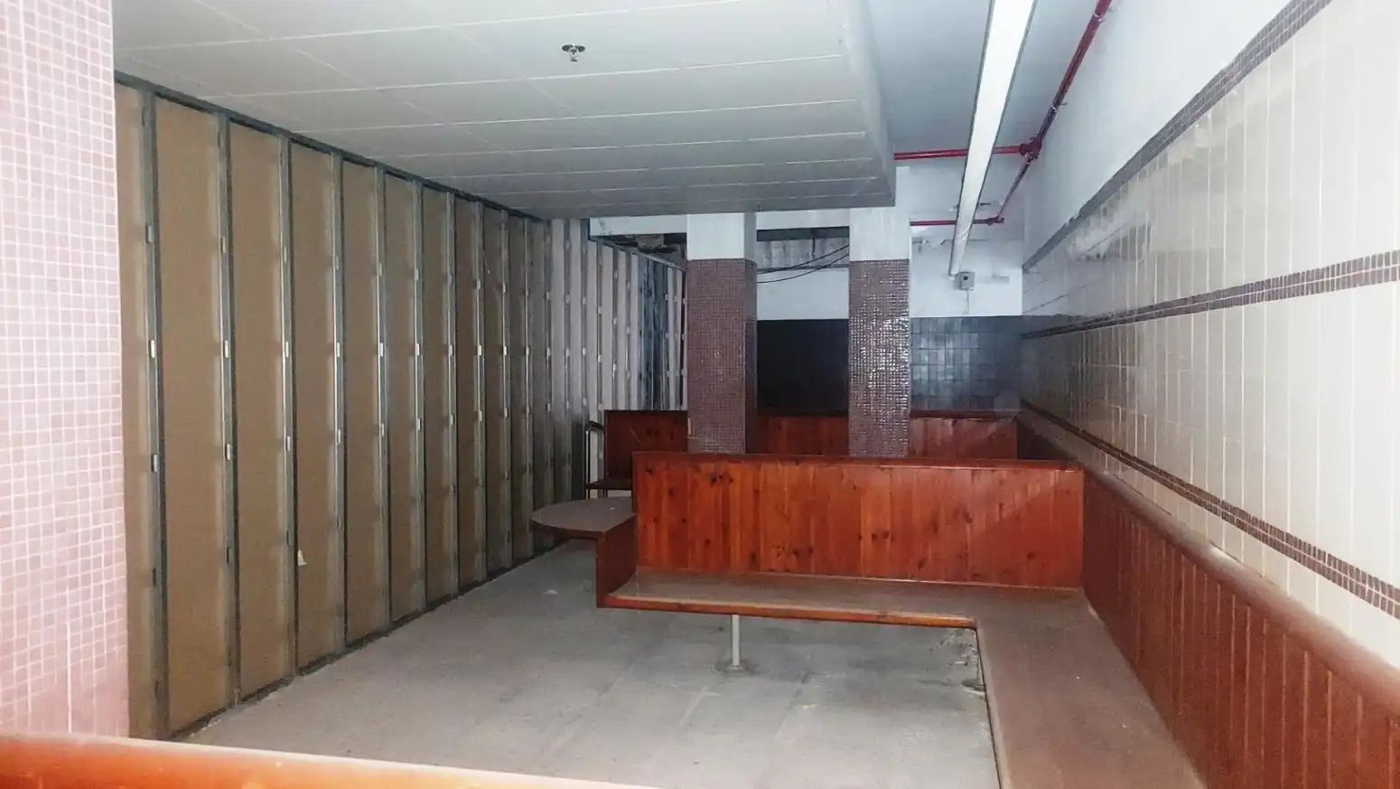 Local comercial en venda a Reus - Calle ANTONI FABRA I RIBAS, imagen 2