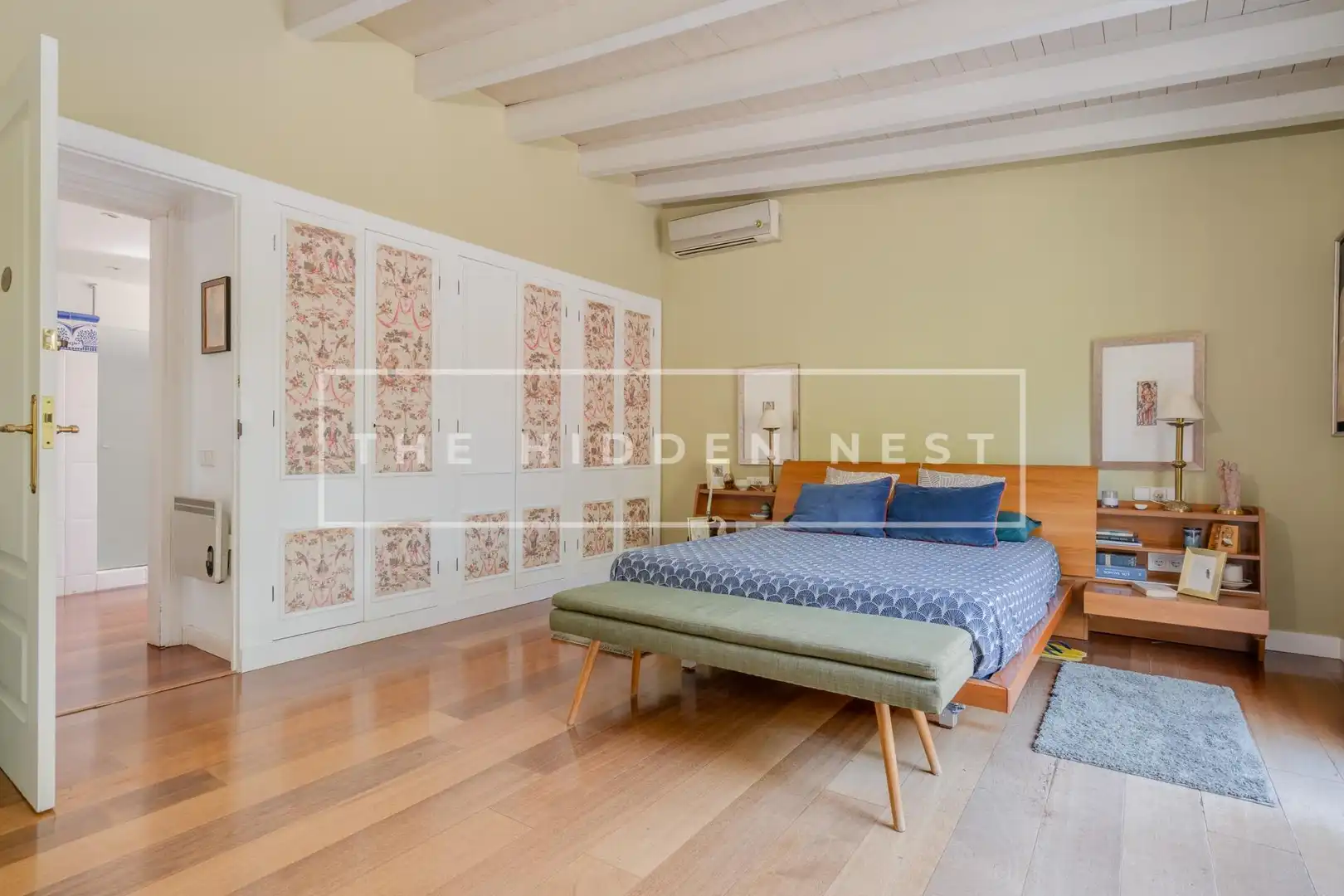 Dormitori de Casa o xalet en venda en Sant Cugat del Vallès amb Aire condicionat, Calefacció i Jardí privat
