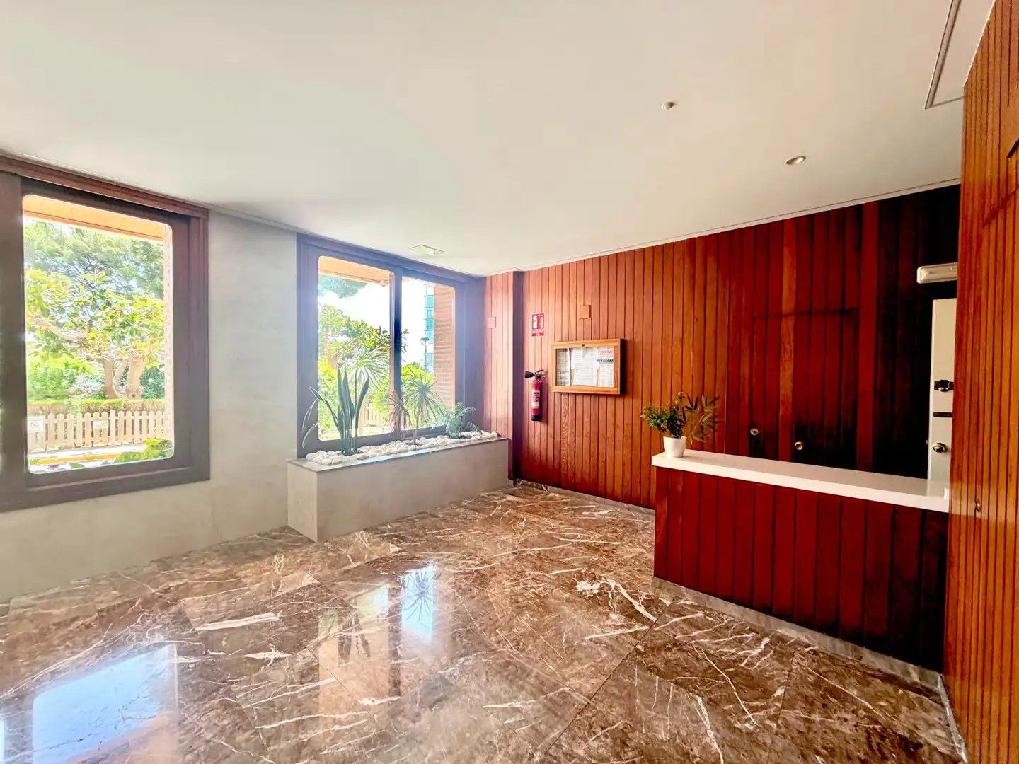 Baño de Apartamento en venta en Orihuela con Aire acondicionado, Amueblado y Microondas