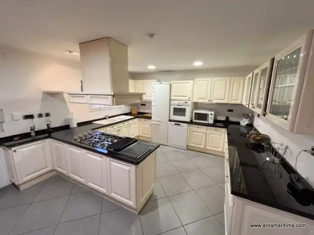 Kitchen of Detached homes for sale in Alboraya  with Air Conditioner, Parquet flooring and Terrace