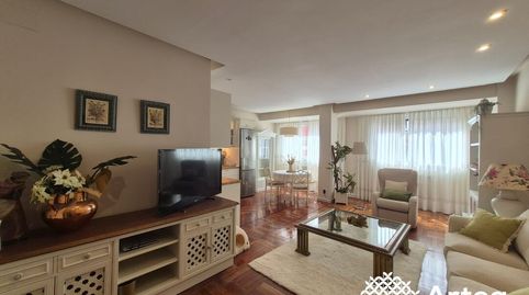 Foto 3 de Piso de alquiler en Iparraguirre Kalea, Alhóndiga, Bilbao