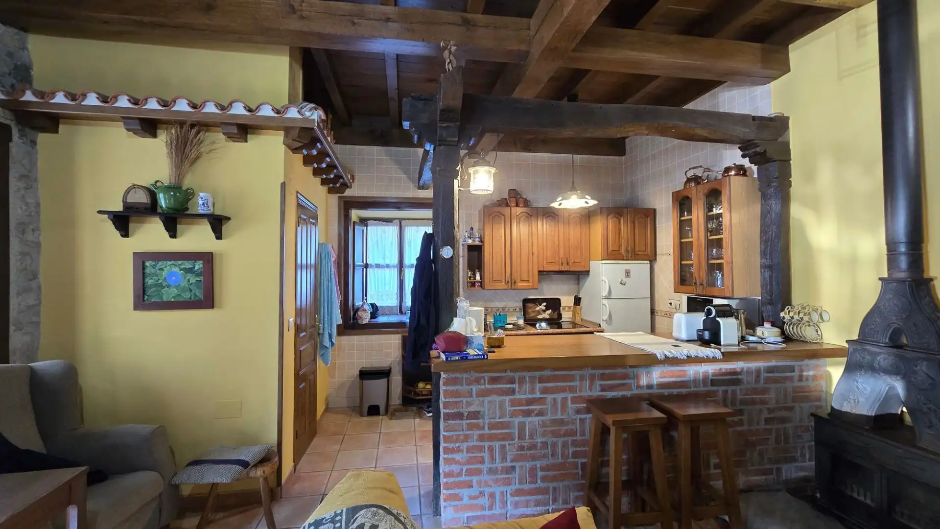 Cuina de Casa o xalet en venda en Llanes amb Calefacció