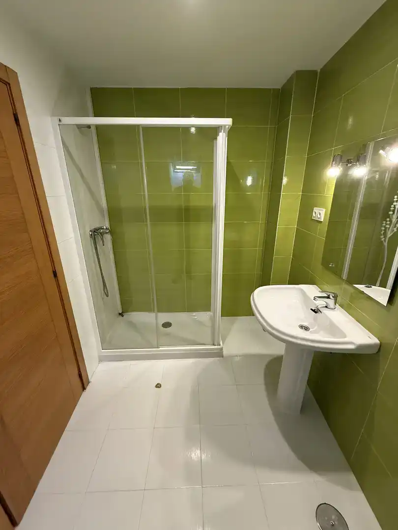 Bathroom of Flat for sale in Valdemoro  with Air Conditioner and Balcony
