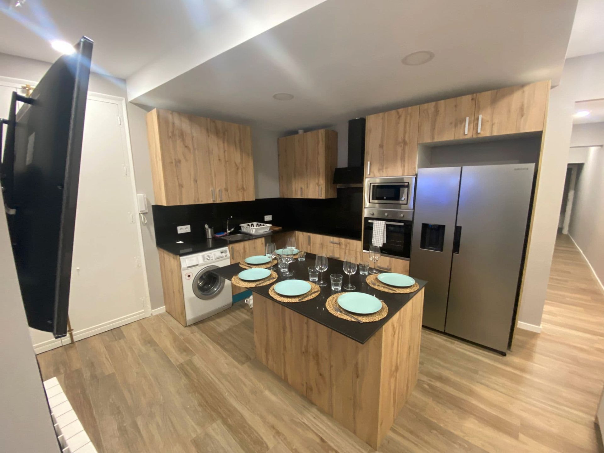 Kitchen of Flat to share in  Madrid Capital  with Air Conditioner, Furnished and Oven