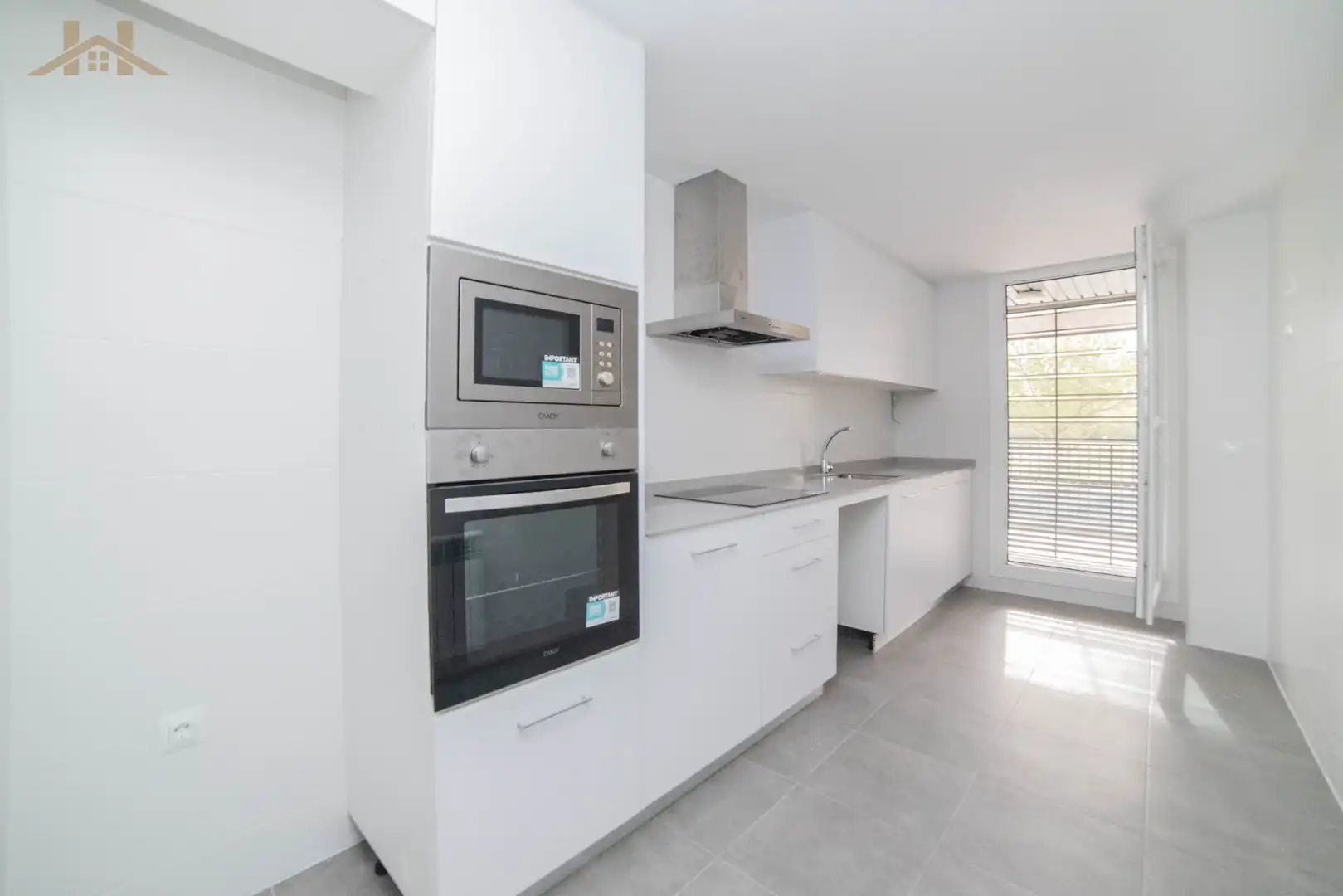 Cocina de Piso en venta en Navalcarnero con Calefacción, Terraza y Trastero